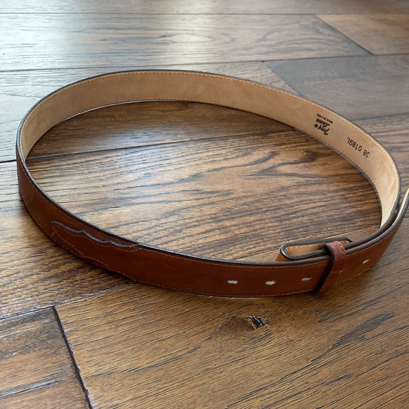 Vintage Western Tony Lama Leather Belt, size 38, brown leather - Picture 6 of 8